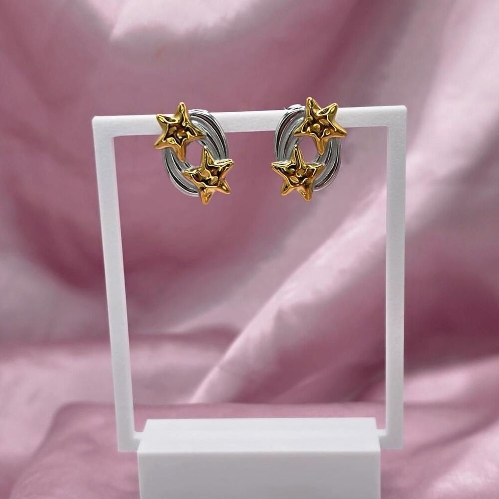 18K gold- plated stars